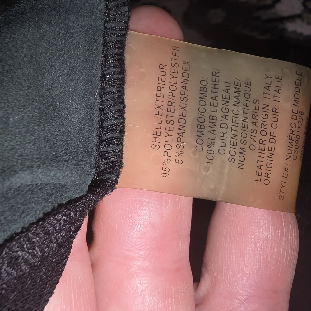 Alice‎ and Olivia Black Top With 100% Italian Lamb Leather Size Small
